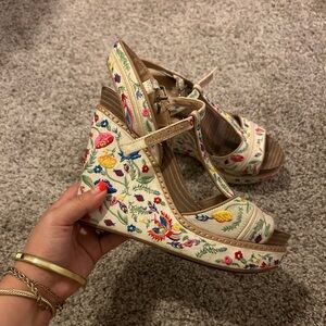 Gianni Bini Wedges